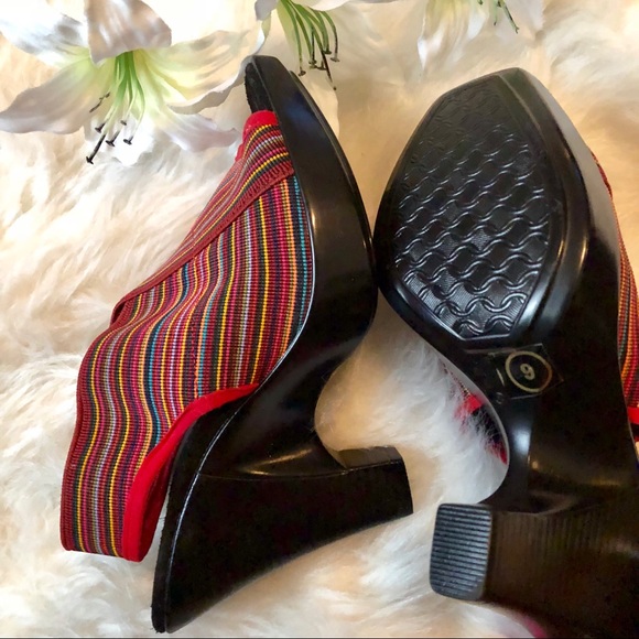 ❤️Colorful Stripe Wedge Inspired Sandals - Picture 3 of 7